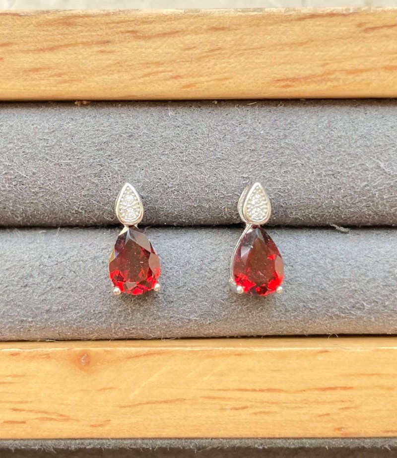 Stone earrings 925 sterling silver earrings bare Stone rings Gemstone jewelry light Gemstone - ต่างหู - เครื่องเพชรพลอย สีแดง