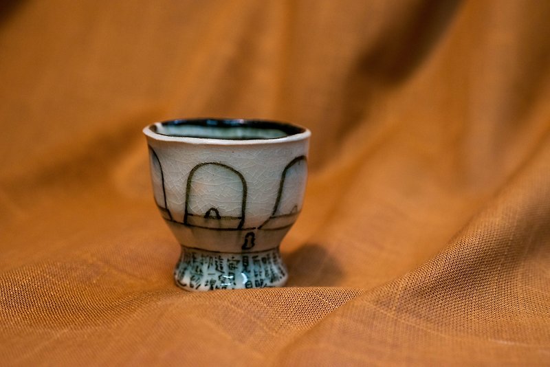 White Porcelain Pull Cup Pottery - Eggshell Cup // Made in Hong Kong - แก้ว - ดินเผา ขาว