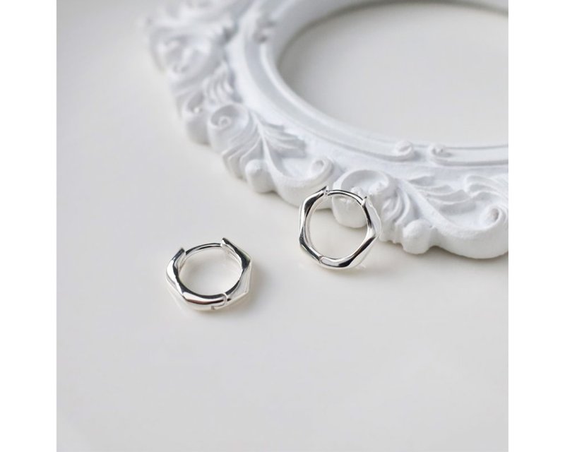 I flow I 925 sterling silver earrings - ต่างหู - เงินแท้ สีเงิน