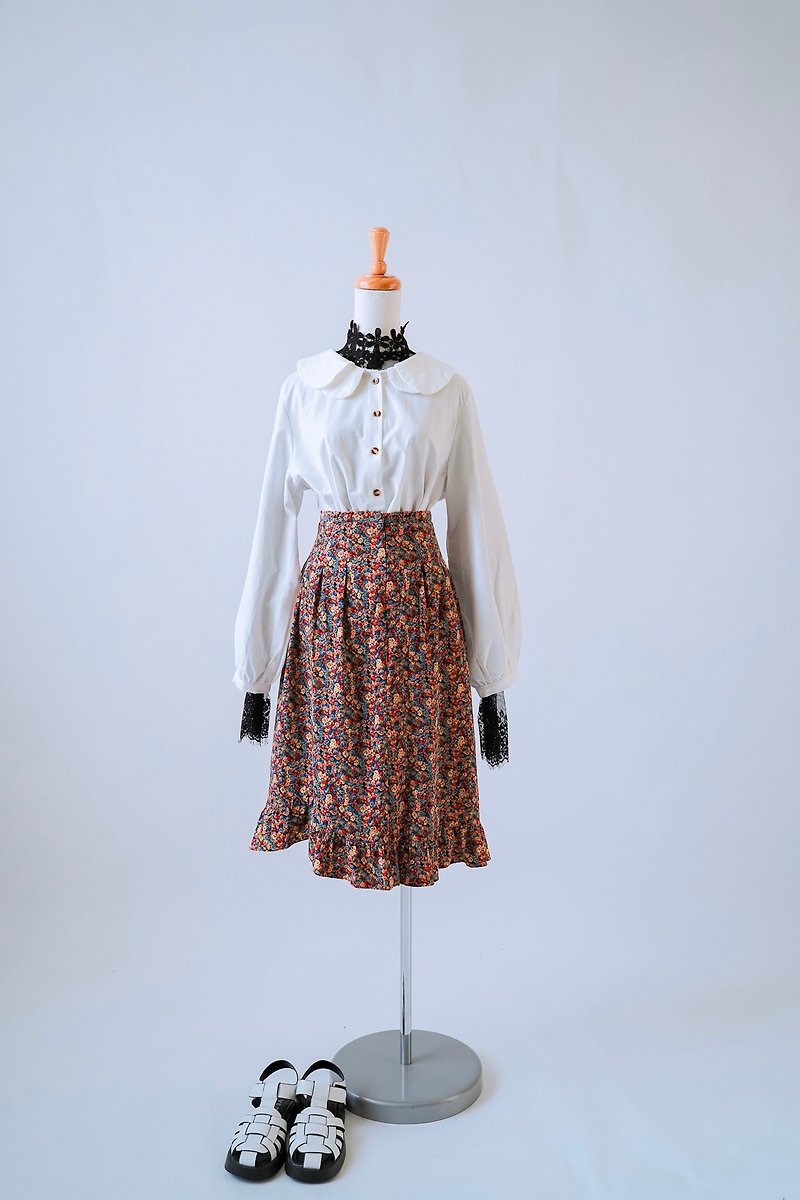 In addition to True Love 90's vintage floral skirt - กระโปรง - ผ้าฝ้าย/ผ้าลินิน หลากหลายสี