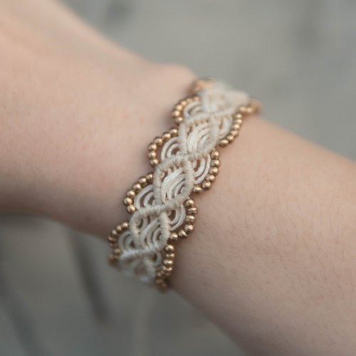 Tramper 印度串珠手織手環—白色