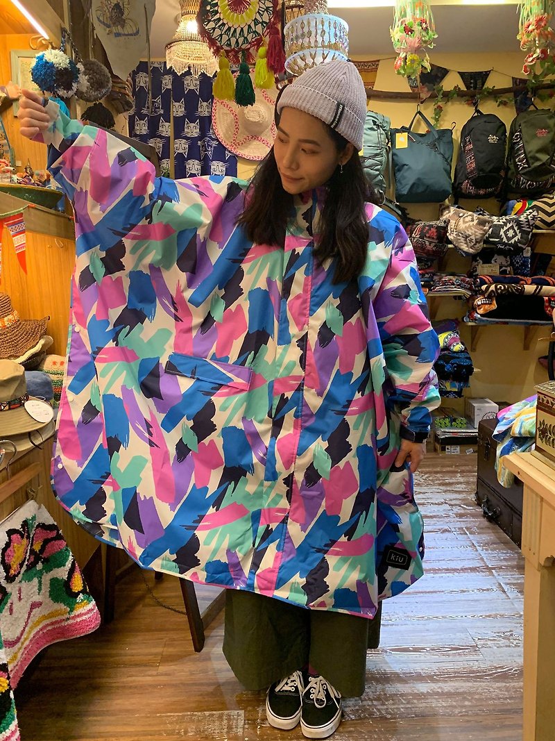 [Hot pre-order] KIU cloak raincoat (colorful color block) K163-197 Music Festival Camping - ร่ม - เส้นใยสังเคราะห์ หลากหลายสี