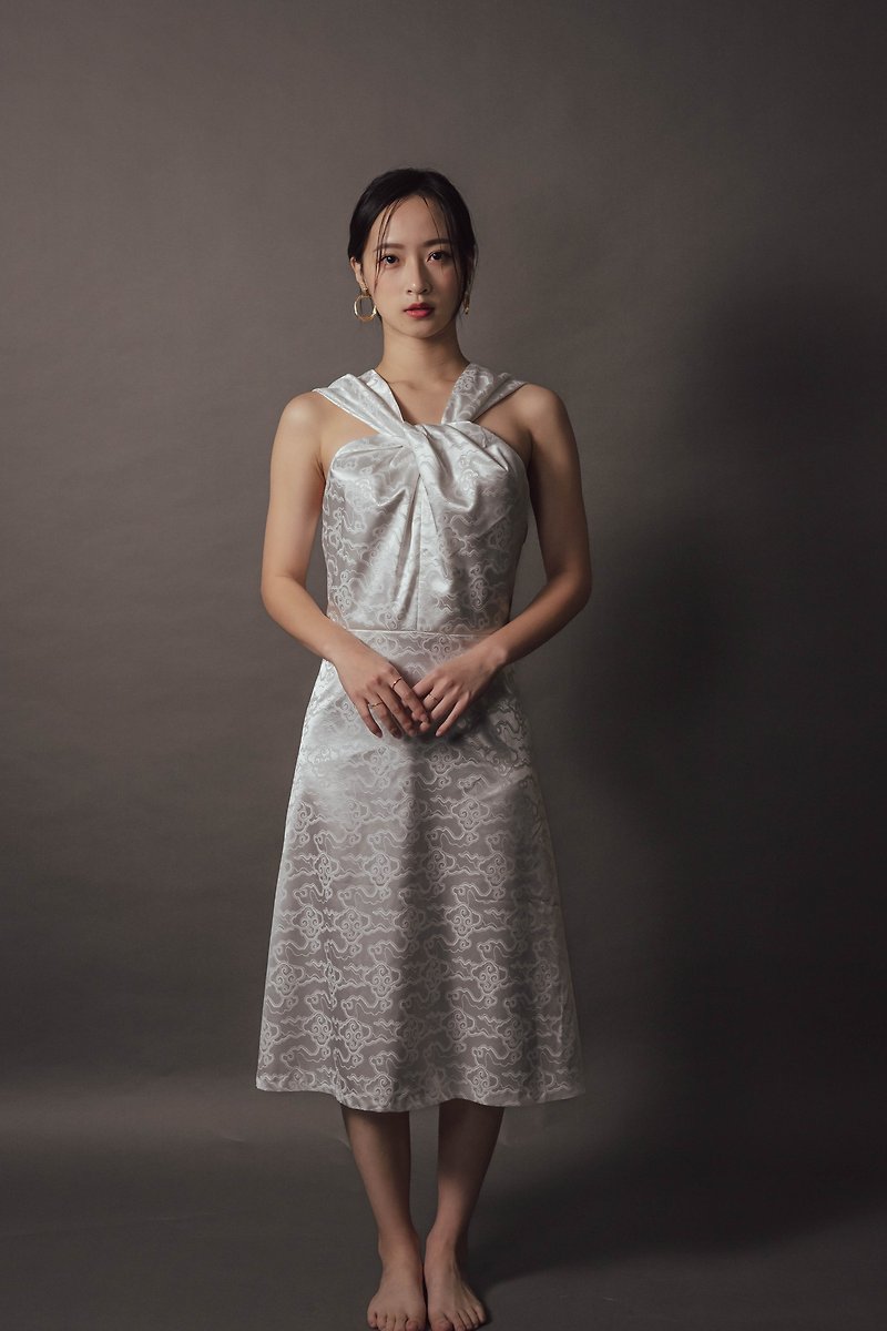 Mizuki Tsinghua front cross dress - One Piece Dresses - Other Man-Made Fibers White