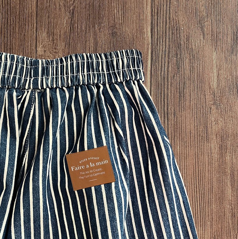 Enjoy the current low-end washed jeans with denim stripes - Women's Pants - Cotton & Hemp Blue