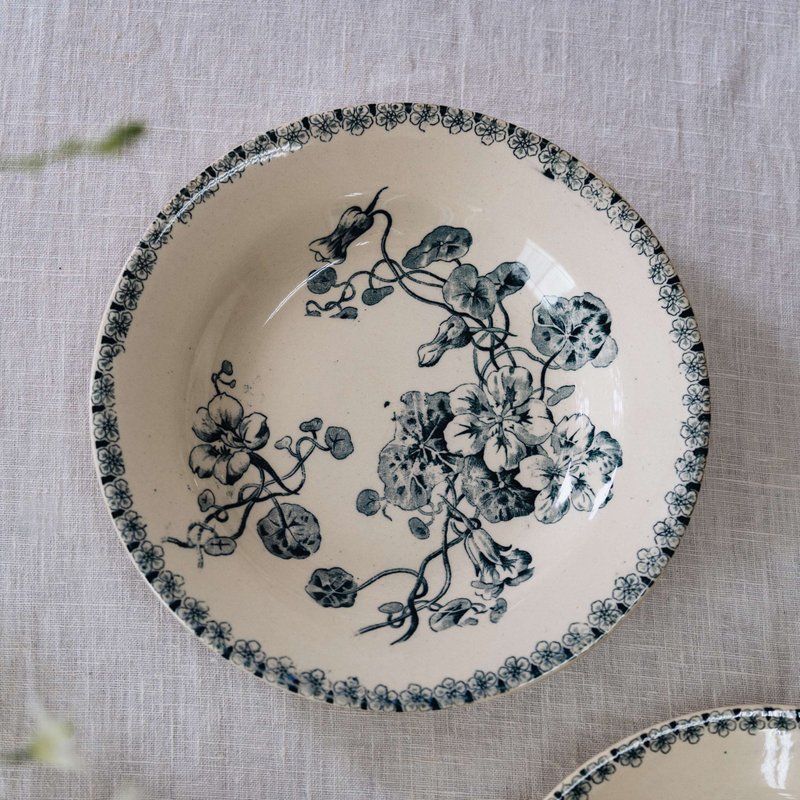 Glaze blue soup dish diameter 23.7cm - จานและถาด - ดินเผา 