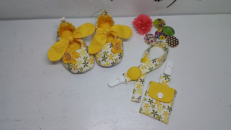 Flowers bow shoes baby births ritual talismans pocket clip + + pacifier clip - Baby Gift Sets - Other Materials Orange