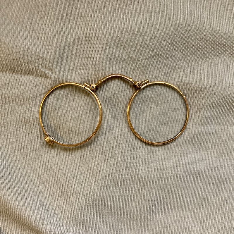 Metal real sense golden magnifying glass antique commodity antique glasses vintage - Glasses & Frames - Other Metals Gold