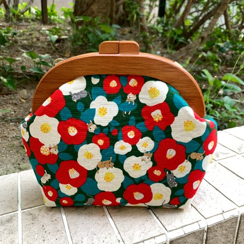 GirlsKioku Handicraft 椿日貓 弧木製口金包 斜揹包 Girlskioku~*