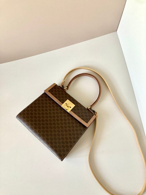 LA LUNE Vintage 日本鑑證古董品選物店 絕版古董包二手Celine小號凱莉棕色老花皮革單肩側背斜孭揹包手袋