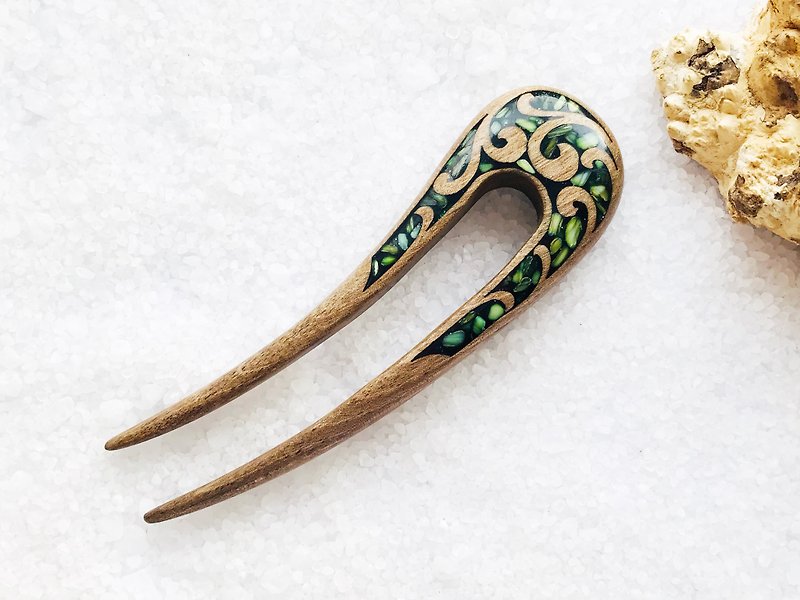 Hair clip, hair pin, carved wooden hair fork with green stones, gift for her - เครื่องประดับผม - ไม้ สีเขียว