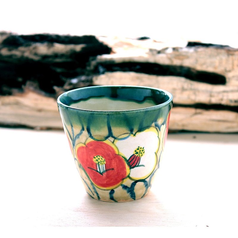 安南風椿のカップ - 急須・ティーカップ - 陶器 