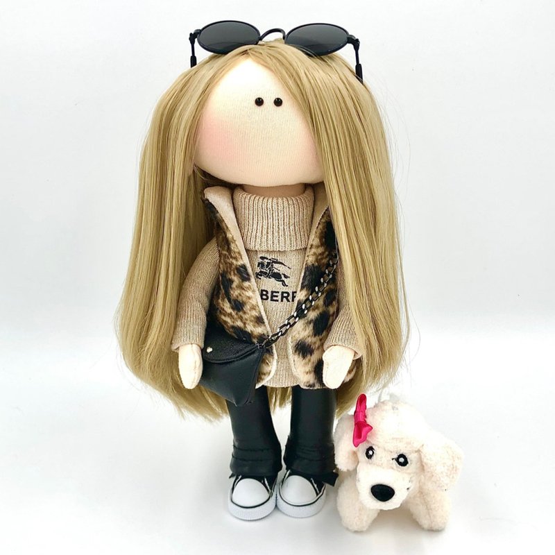 Doll with dog, Rag tilda, Fabric puppe, Soft art doll, Cloth handmade doll - ของเล่นเด็ก - วัสดุอื่นๆ สีกากี