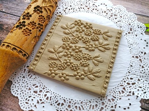 Embossed rolling pin, engraved rolling pin for cookies, pattern with rowan.  - Shop Engraved Rolling Pins Cuisine - Pinkoi