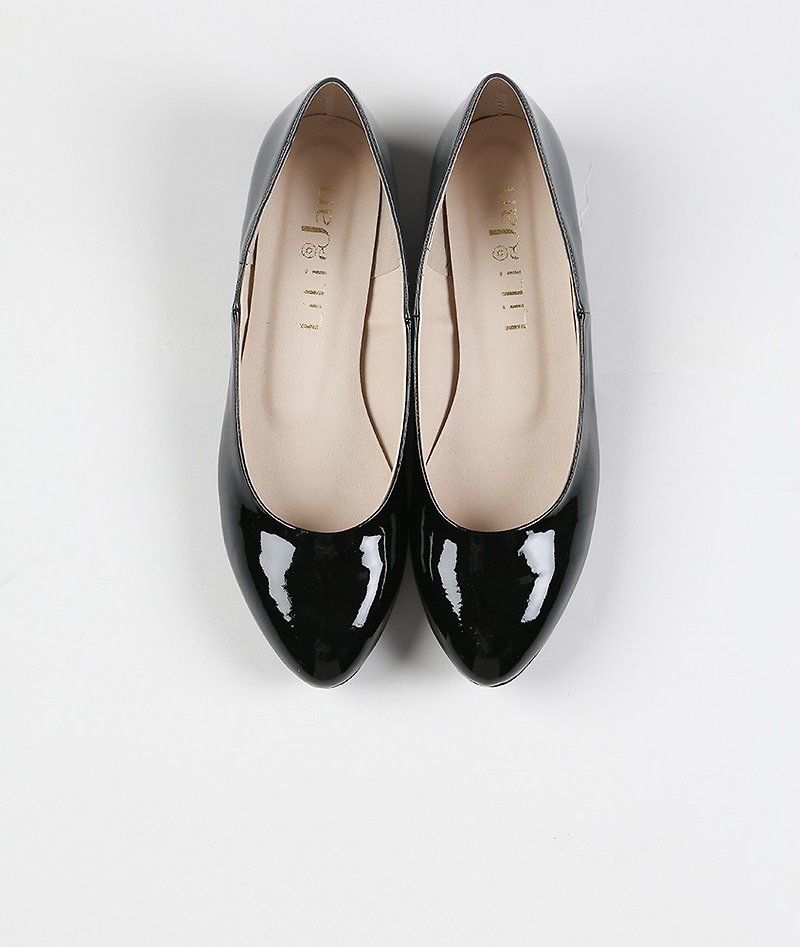 [Elegant in the rain] Mirrored waterproof ladies shoes - mirror black - รองเท้าอ็อกฟอร์ดผู้หญิง - วัสดุกันนำ้ สีดำ