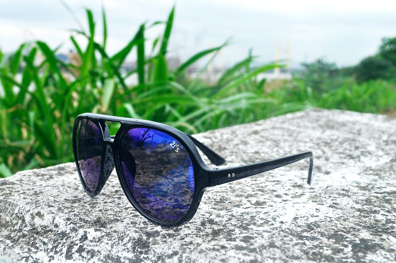 Sunglasses│ Aviator Black Frame│Blue Lens│UV400 protection│2isTaberT3  - กรอบแว่นตา - พลาสติก สีน้ำเงิน