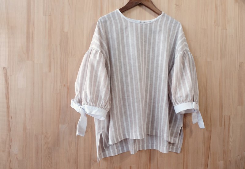 Round neck strappy puff sleeve blouse/ Khaki white pattern Linen - เสื้อผู้หญิง - ผ้าฝ้าย/ผ้าลินิน สีกากี