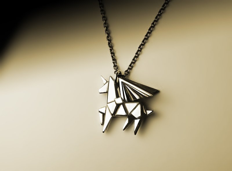 Unicorn Origami Necklace - สร้อยคอ - โลหะ สีเงิน