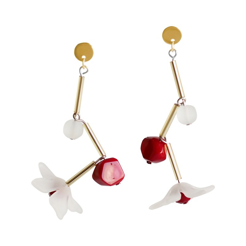 Kora | Flower Earrings with Bamboo Coral - ต่างหู - อะคริลิค สีเงิน