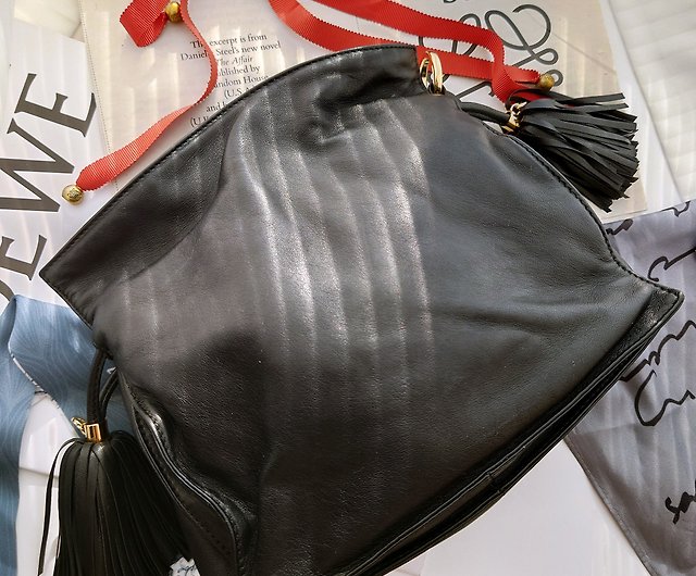 中古美品 ロエベ フラメンコ タッセルバッグ 巾着バッグ ショルダー