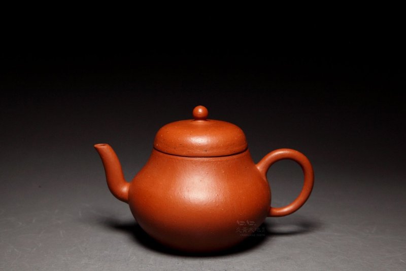 [Pear Shape] Longshan Tang Traditional Handmade Mogu Series Old Zhu Ni from Xiao Mei Yao 115cc - ถ้วย - ดินเผา สีแดง