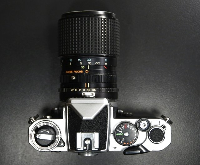 クラシックアンティーク】Nikon FE (1978) 35-105mm f3.5