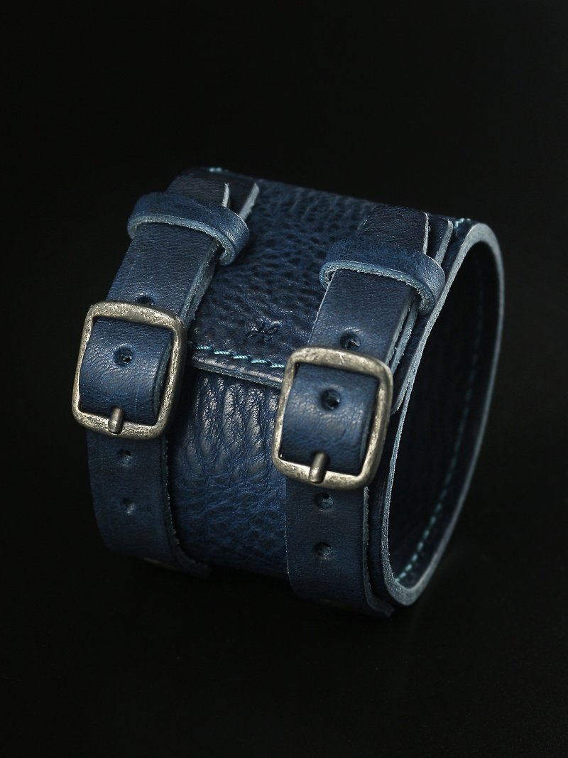 Leather Cuff 皮革手環 - 藍 - 手鍊/手環 - 真皮 藍色
