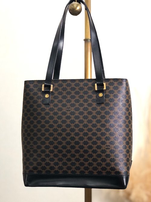 ANR13 セリーヌ マカダムブラック トートバッグ ショルダーバッグ 日本直送 名牌中古包 】CELINE セリーヌ マカダム ショルダー