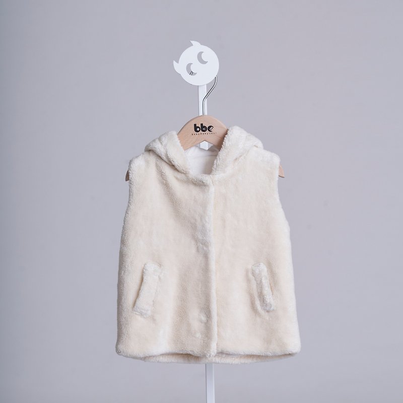 Faux Fur Hooded Vest with bear' ears  - 100% organic cotton - เสื้อยืด - ผ้าฝ้าย/ผ้าลินิน ขาว