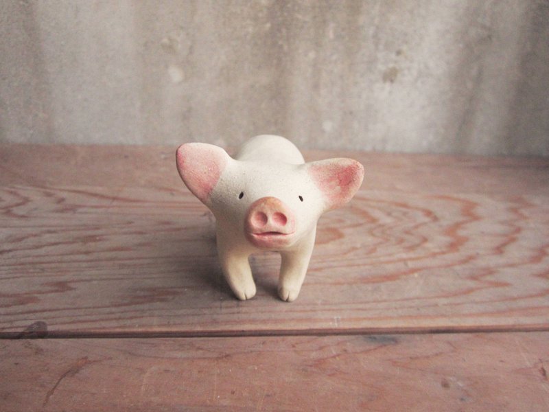 小白豬走走 - 擺飾/家飾品 - 其他材質 