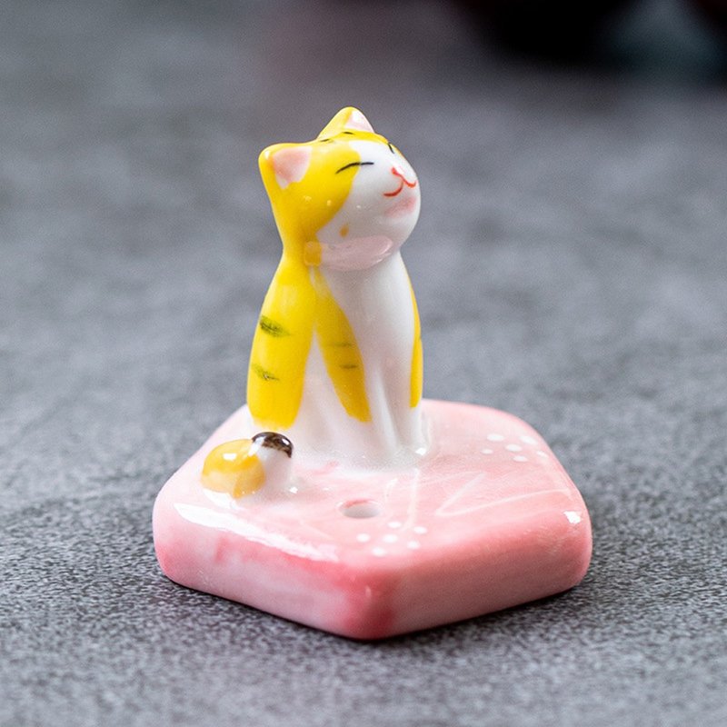 diseno Living Incense Ceramic Holder Yellow Kitty - Sakura - Fragrances - Other Materials Multicolor