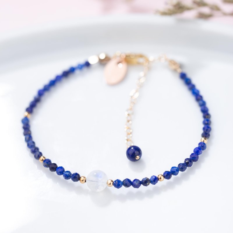 Lapis Lazuli,  Moonstone, 14K Gold Filled Findings Bracelet - สร้อยข้อมือ - คริสตัล สีน้ำเงิน