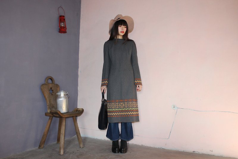 [Vintage dress] (French collar standard) Gray wool snowflake textured long-sleeved vintage dress (Made in France) F3114 (Christmas gift Christmas exchange gifts) - One Piece Dresses - Wool Gray