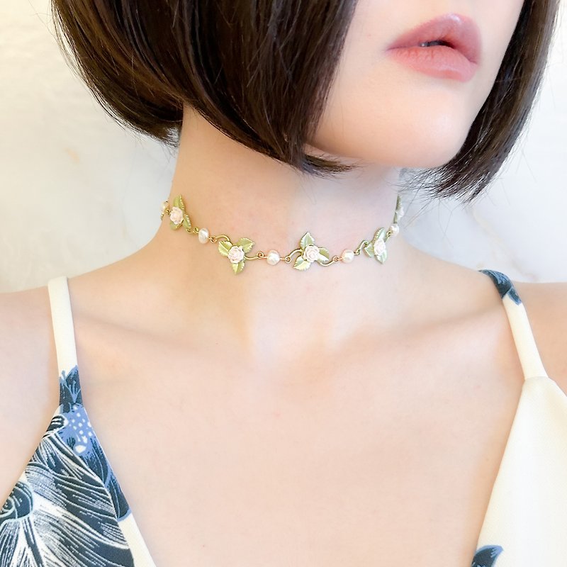Pink / Ophelia / Freshwater pearl and white rose choker necklace SV604PI - Chokers - Other Metals Pink