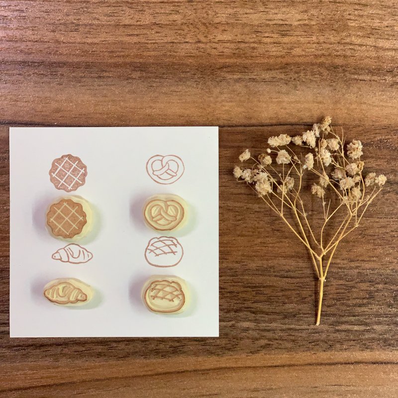 獨家_交換禮物_手刻橡皮章/麵包系列 鬆餅 菠蘿麵包 德國結 可頌 - 印章/印台 - 橡膠 白色