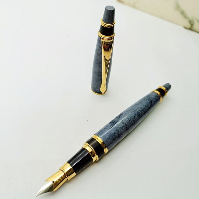 Symmetrical splash-pattern metal fountain pen German nib with dual-purpose tip and ink cartridge ~ Tiger Crane - ปากกาหมึกซึม - โลหะ 