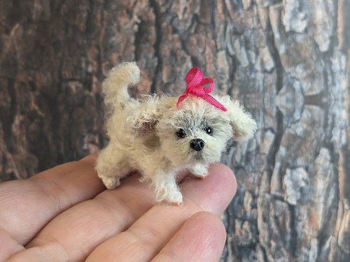 有趣的小狗屋 Puppy - Sweet Baby- 3,5cm. Dear Little. Crocheted, tinted with oil.