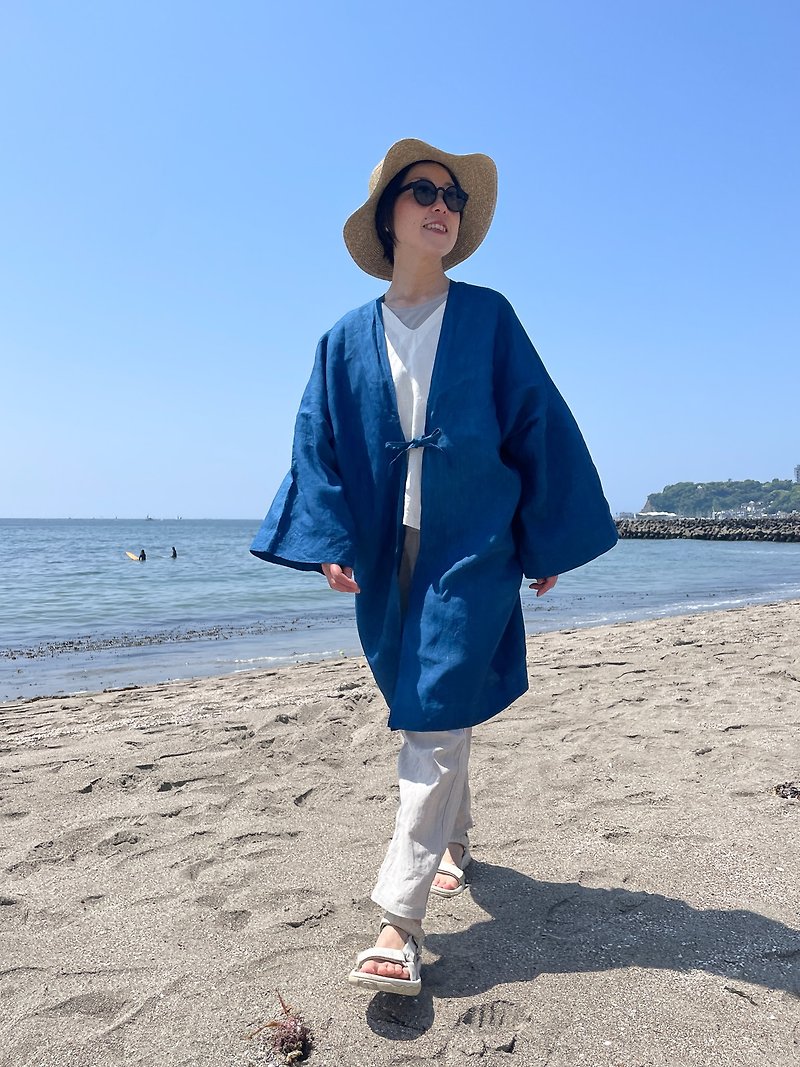 日本製 藍染した上品なイタリア製リネン羽織りレーヨンカーディガン  Linen Cardigan Kimono Haori JAPANBLUE Aizome - トップス ユニセックス - その他の素材 ブルー