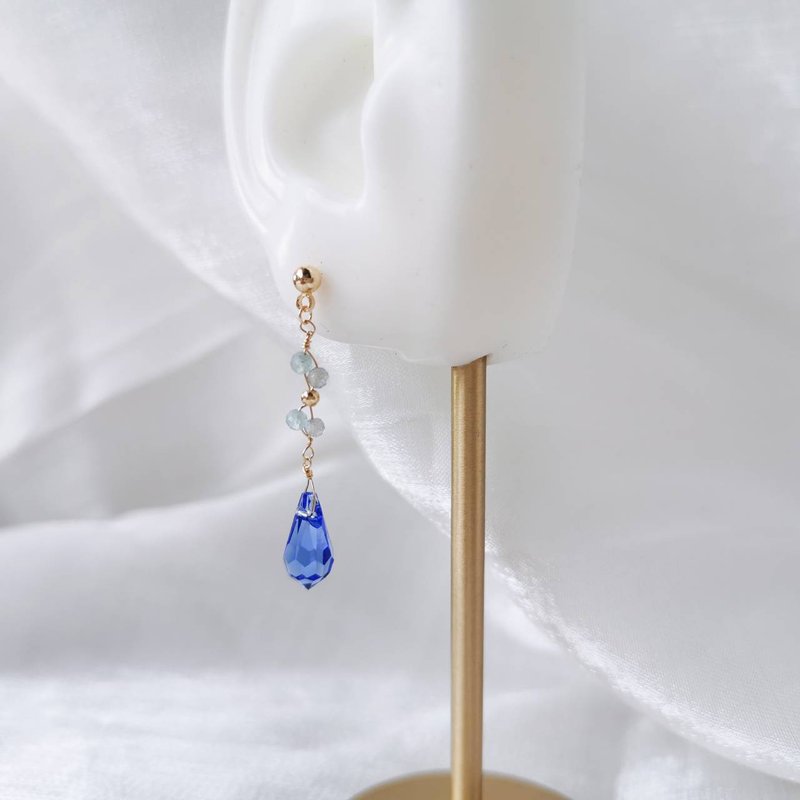 【Veverka】Vision (Blue)- Earrings Stone Swarovski Crystal Elements - Earrings & Clip-ons - Semi-Precious Stones Blue