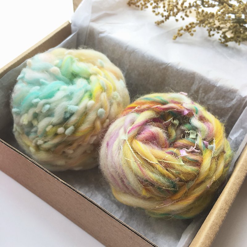 DIY hand-twisted ball bag/hand-spun thread/hand-made thread/wool/DIY material/material bag/hand-made material bag - Knitting, Embroidery, Felted Wool & Sewing - Wool Multicolor