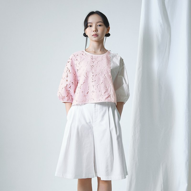 Lace paneled puff sleeve top - เสื้อผู้หญิง - ผ้าฝ้าย/ผ้าลินิน สึชมพู