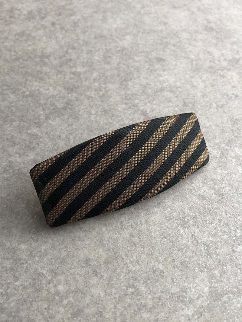 【 日本直送　名牌中古包 】FENDI フェンディ ぺカン キャンバス バレッタ ブラウン vintage ヴィンテージ オールド f3iyva - 髮夾/髮圈 - 棉．麻 咖啡色