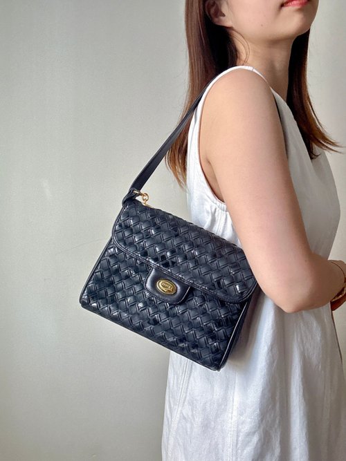 Autrefois Vintage Bags HK 中古孤品 Bally 編織皮革斜背包 腋下包