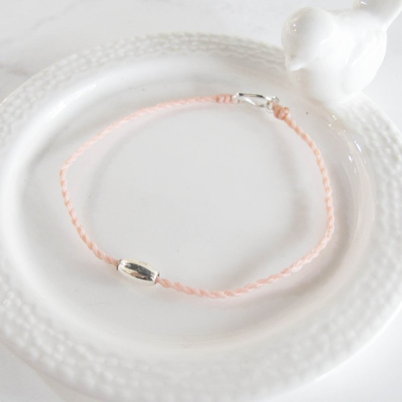 Big member 囡仔[handmade] oval silver beads x thin wax rope peach blossom lucky redline - สร้อยข้อมือ - เงินแท้ หลากหลายสี