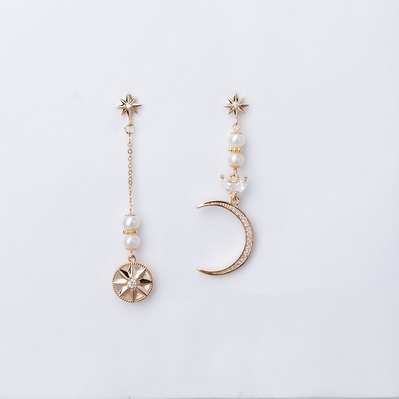 Galaxy series PART 5 - star and moon asymmetric earrings - Earrings & Clip-ons - Pearl 
