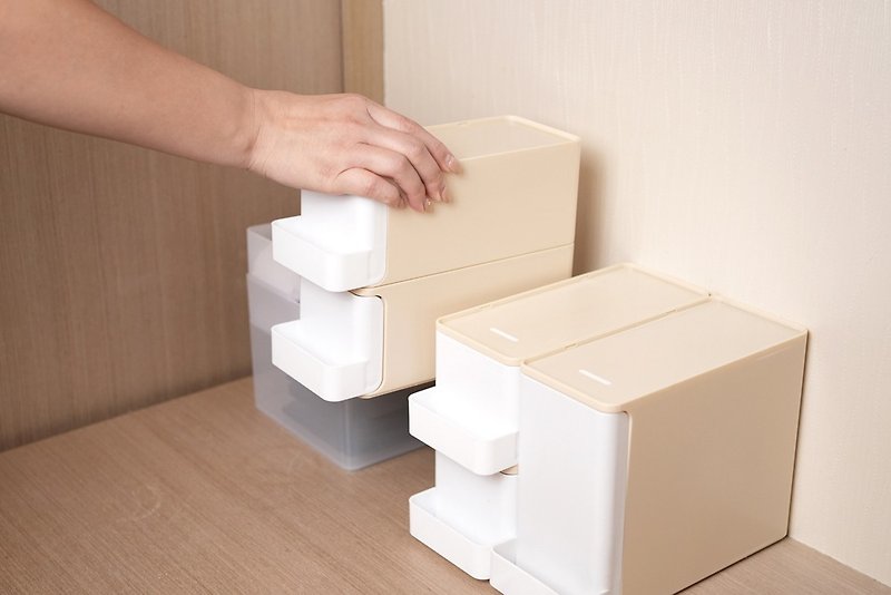 【O-Life】Desktop stackable drawer box (large style) - กล่องเก็บของ - พลาสติก ขาว