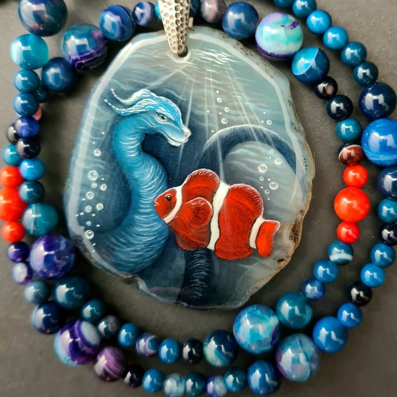 Dragon necklace Blue Dragon on Agate Stone charm Christmas Gift Wrapping - Necklaces - Stone Blue