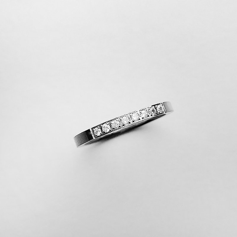 Classic crystal diamond 316L titanium steel ring, simple style, neutral wear (fixed circumference) - แหวนทั่วไป - สแตนเลส สีเงิน