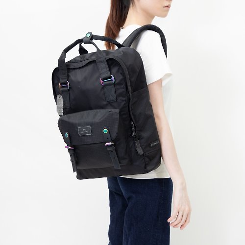 DOUGHNUT - 來自香港的包包設計品牌 DOUGHNUT 防潑水多袋式後背包-黑色-Macaroon GS