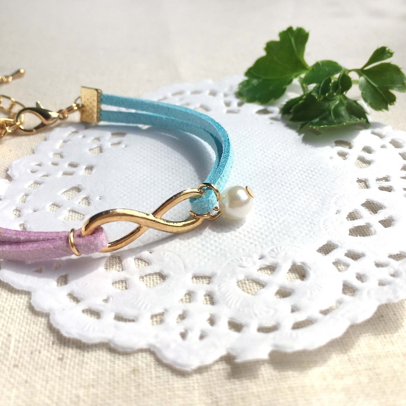 Handmade Infinity Bracelets Rose Gold Series– light purple and blue - สร้อยข้อมือ - วัสดุอื่นๆ สีน้ำเงิน