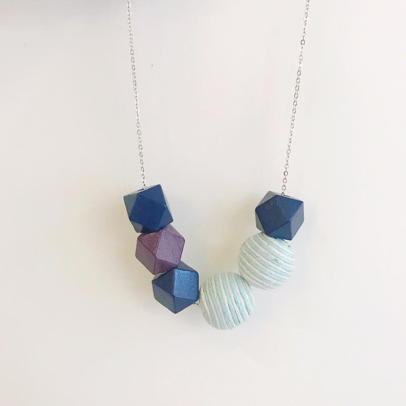Blue Purple  Wooden Ball Necklace Birthday Gift Bridesmaid Gift - Chokers - Wood Blue